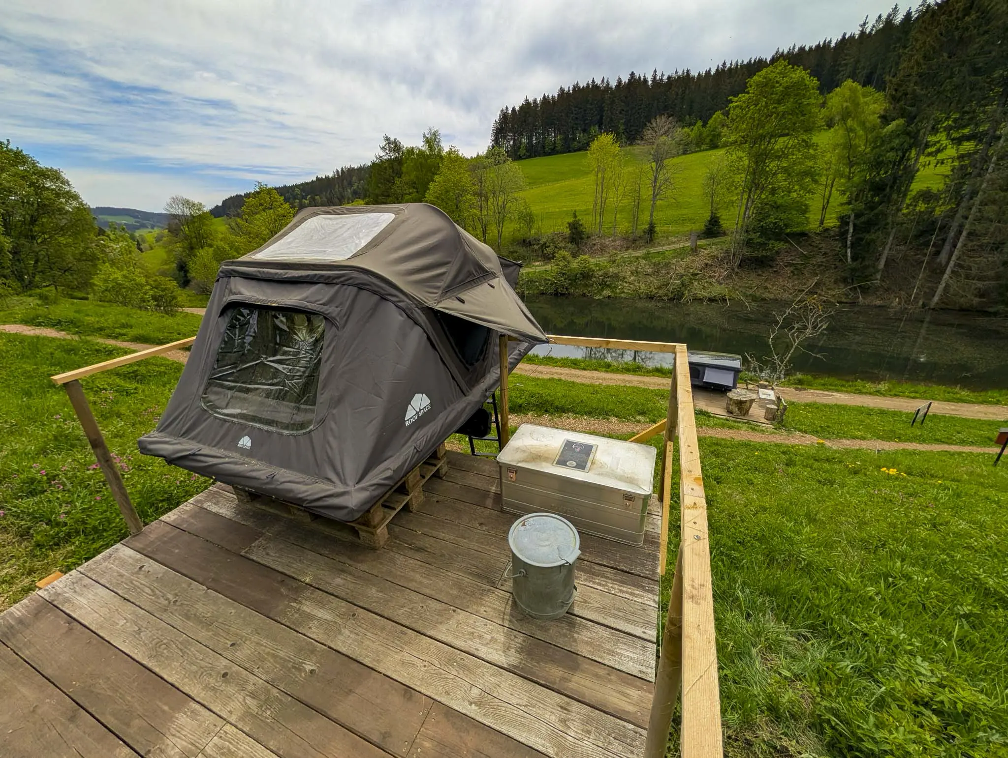 unterkunft mit hund schwarzwald dachzelt dorf furtwangen dachzelt mini michel