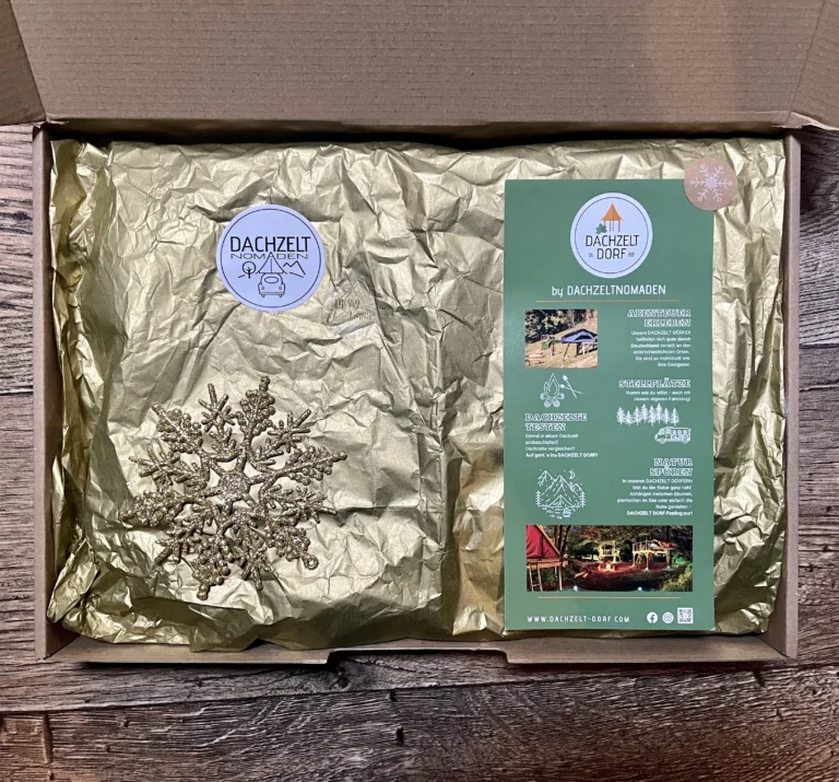 DACHZELT DORF Weihnachts-Geschenkbox – Bild 6