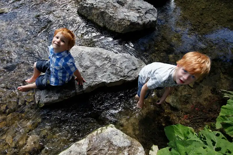 wandern mit kinder im schwarzwald bacherlebnispfad iselshausen ulricke klumpp