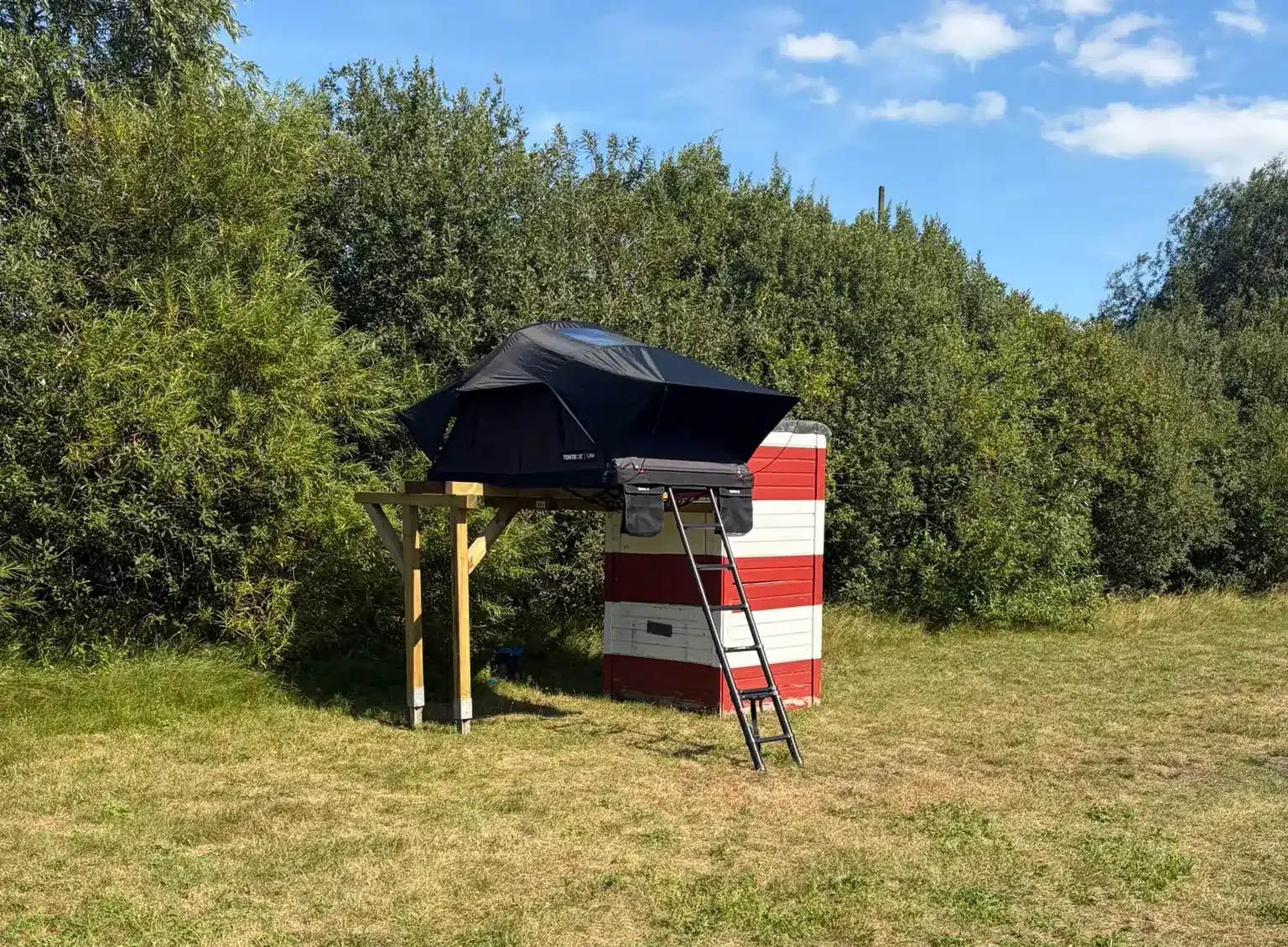 dachzelt dorf sandstedt leuchtturm unterkunft tentbox dachzelt